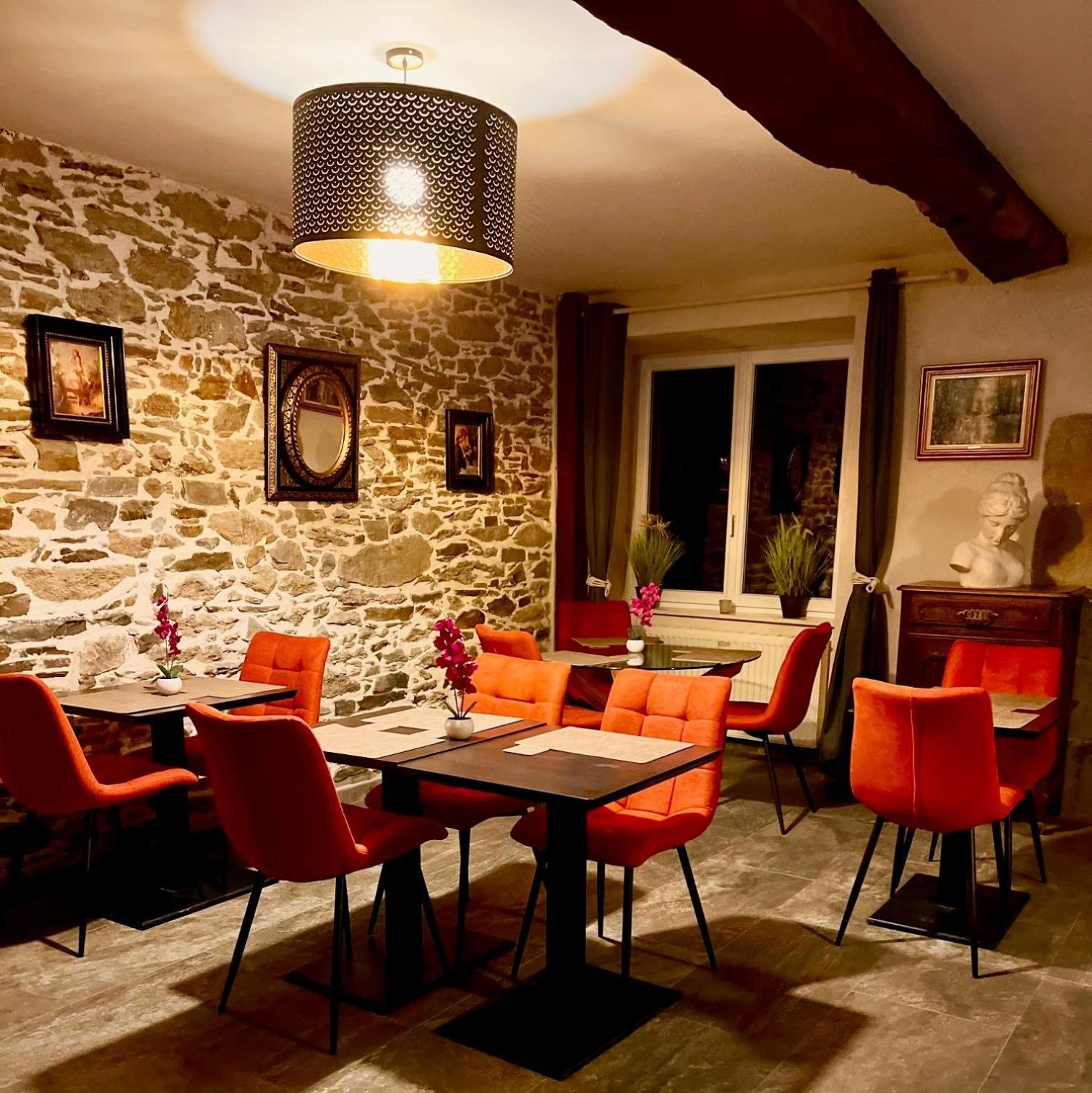 Le Manoir Des Haies Spa Les Champs-Géraux Eksteriør billede